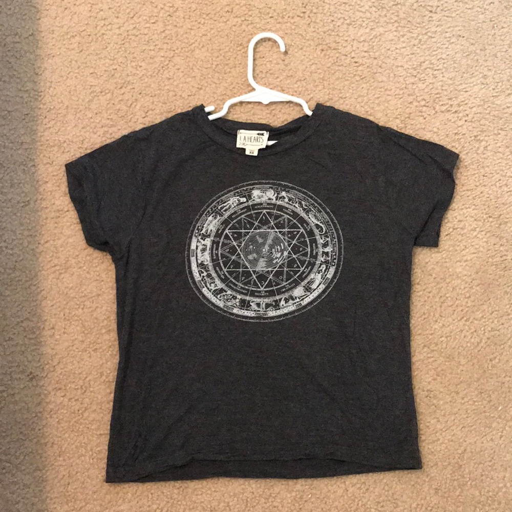 Super cool Pacsun astrology tee!!